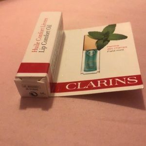 Clarins Lip Comfort Oil in Field Mint